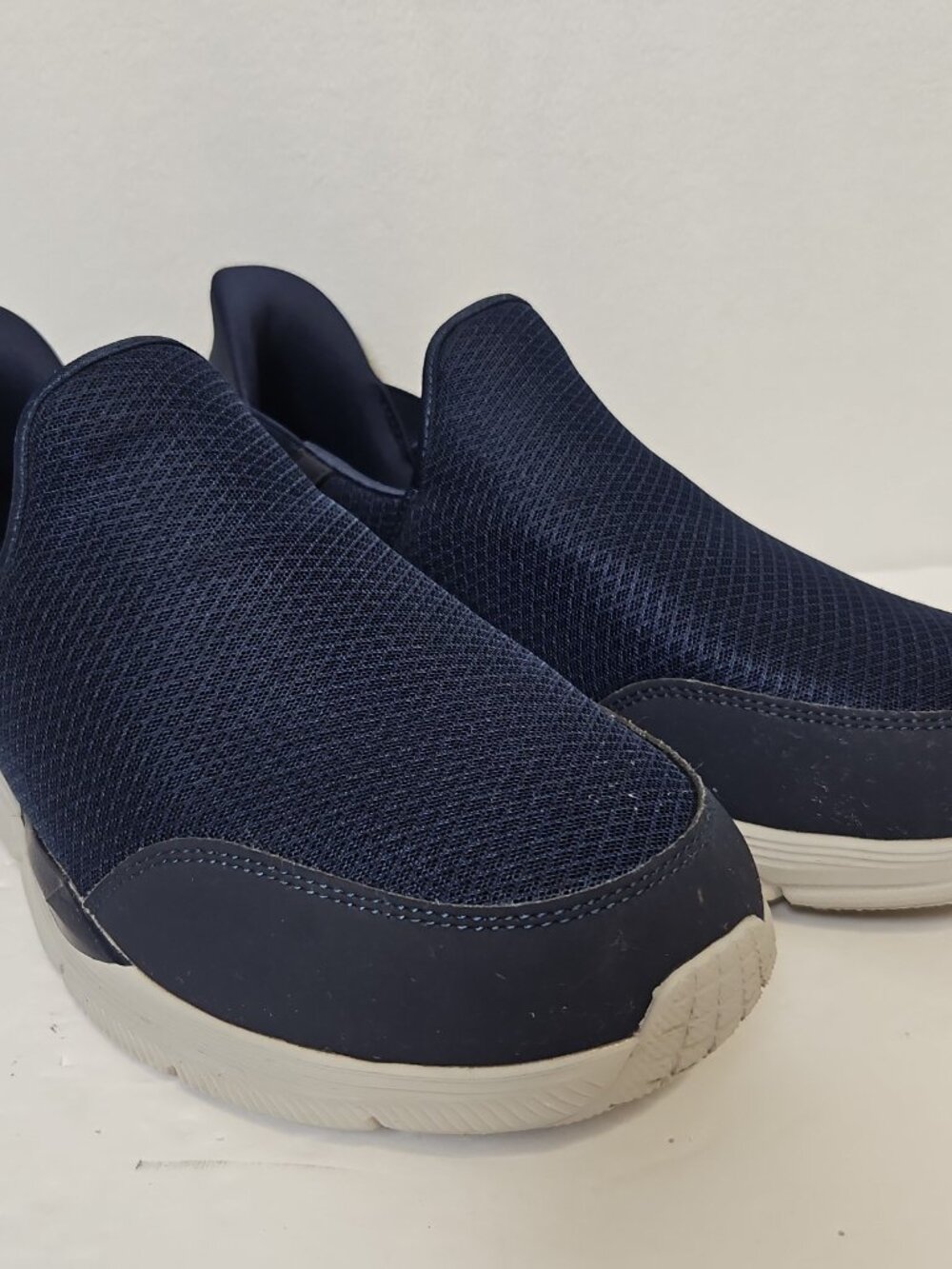 Skechers Mens Hands Free Swift Fit Slip-On Loafers Sz 13 Navy Blue Memory Foam